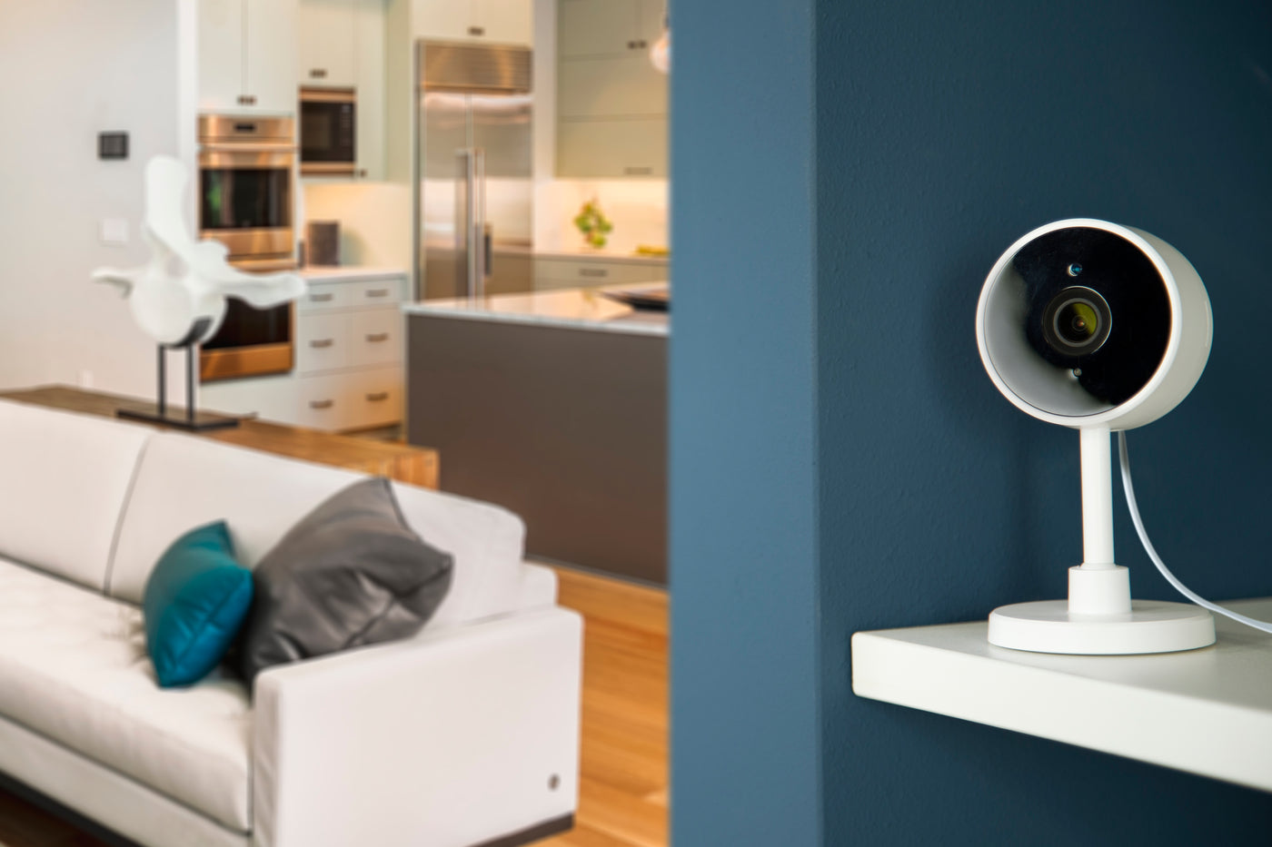 Alecto SMART-CAM10 - Smart wi-fi camera, IP camera suitable for home automation
